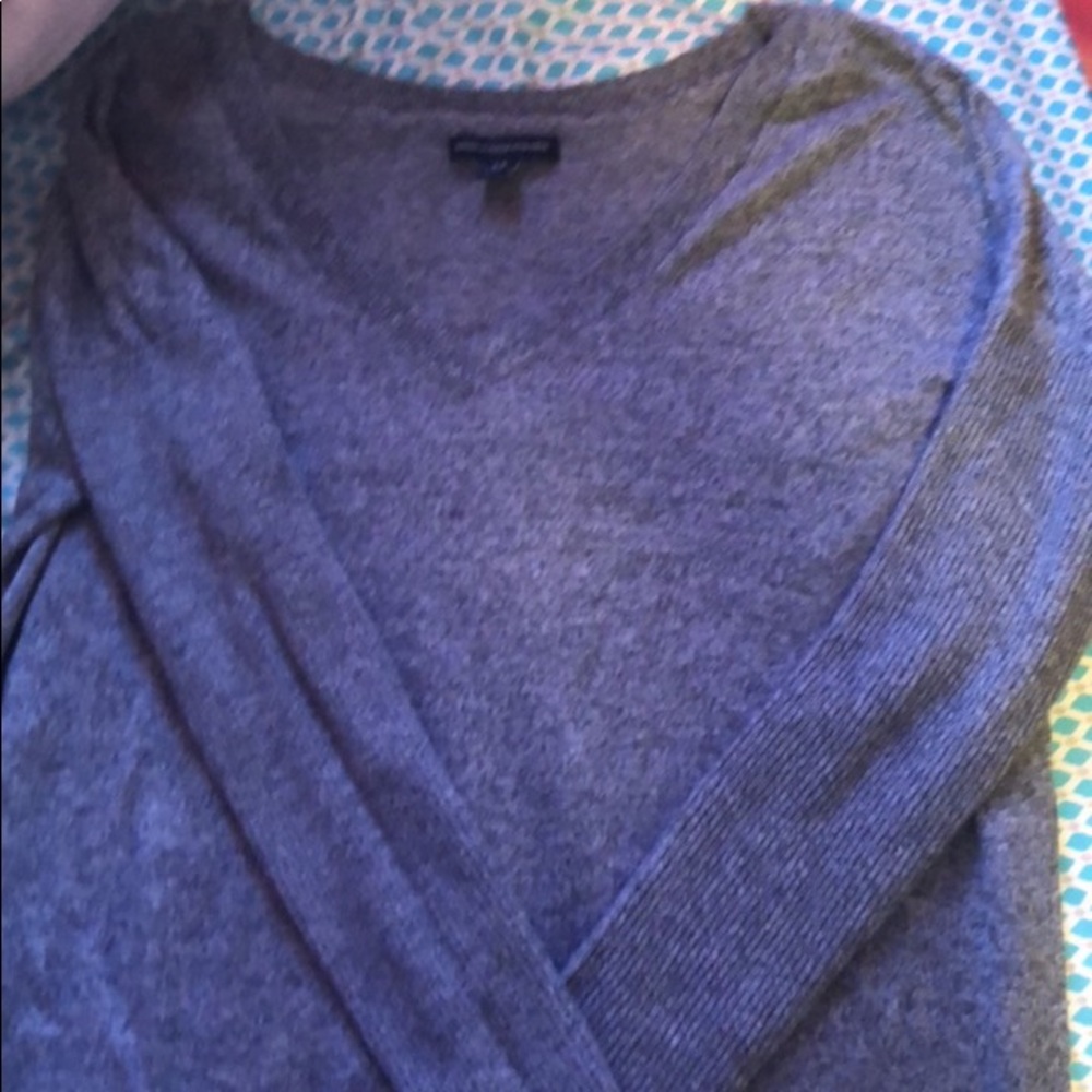 American eagle gray sweater